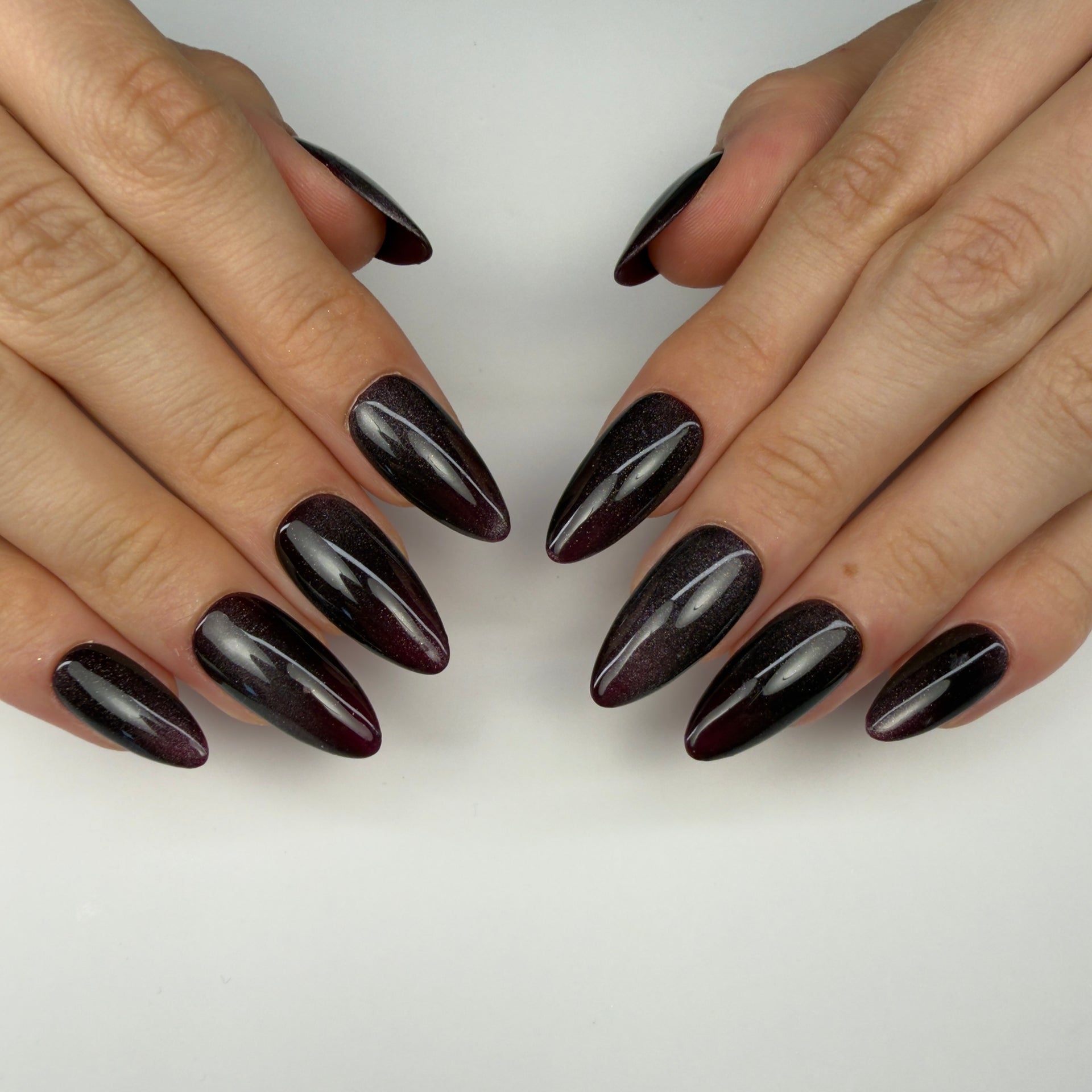 Magnetic Plum