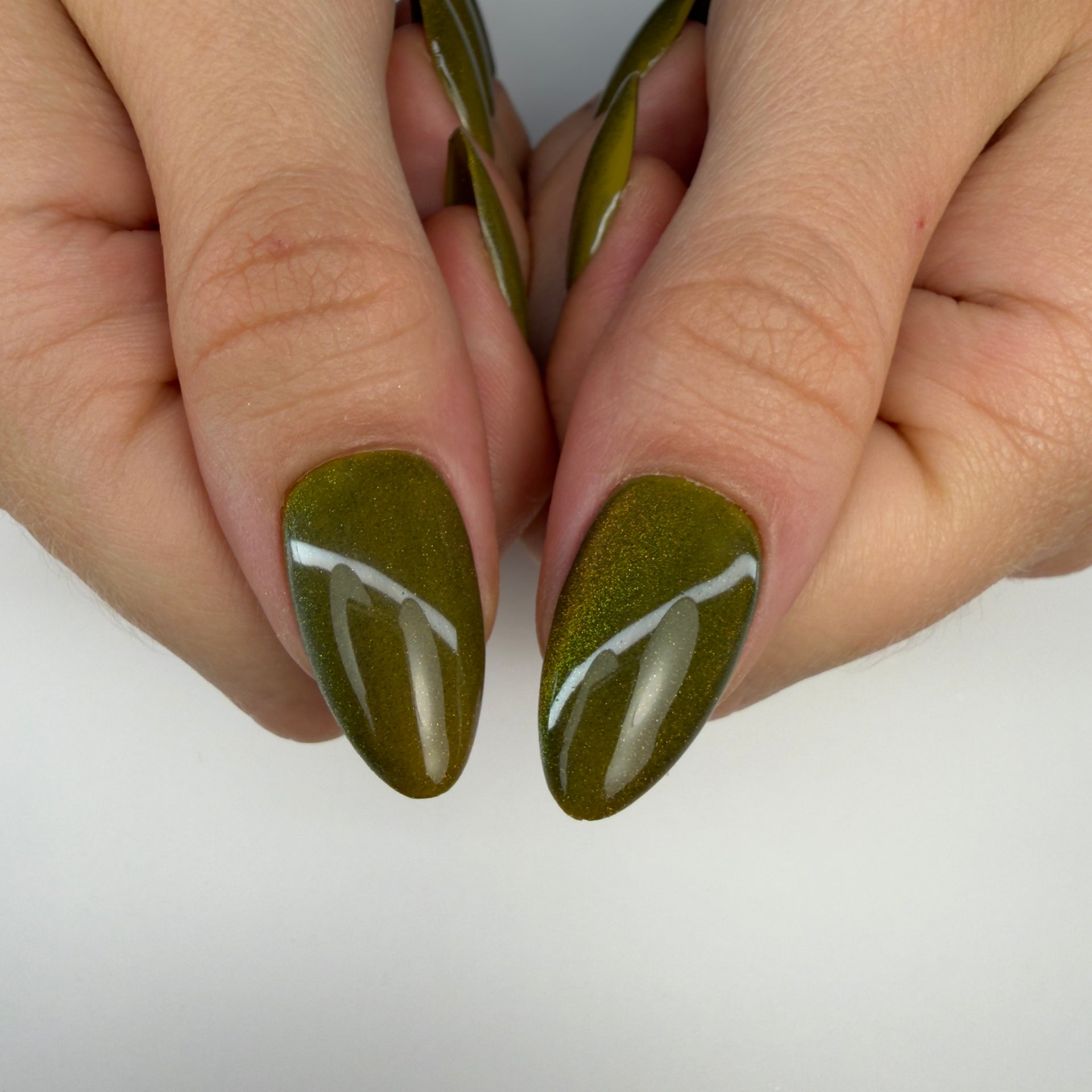 Magnetic Olive