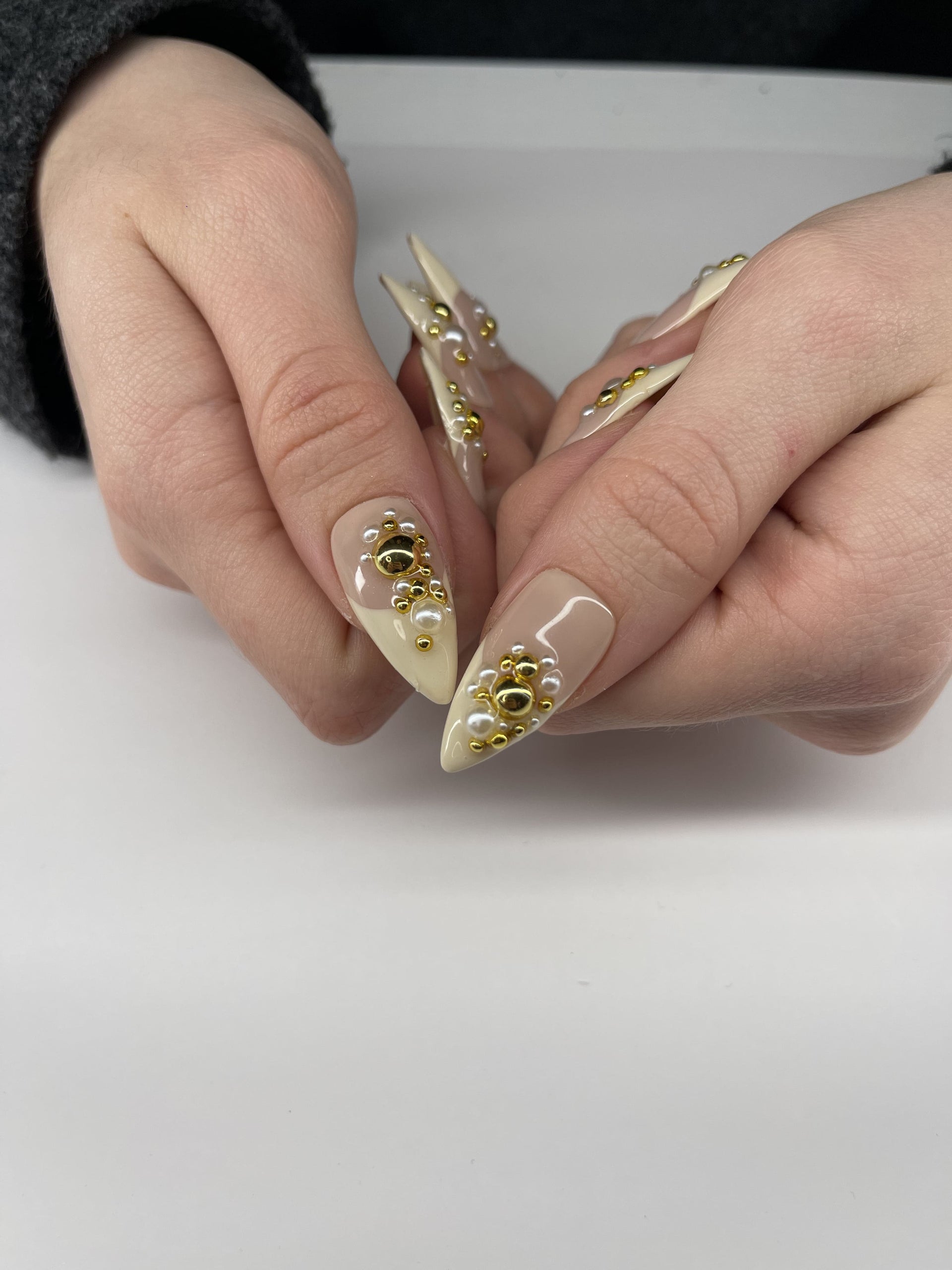 Palace Mood Shaunails