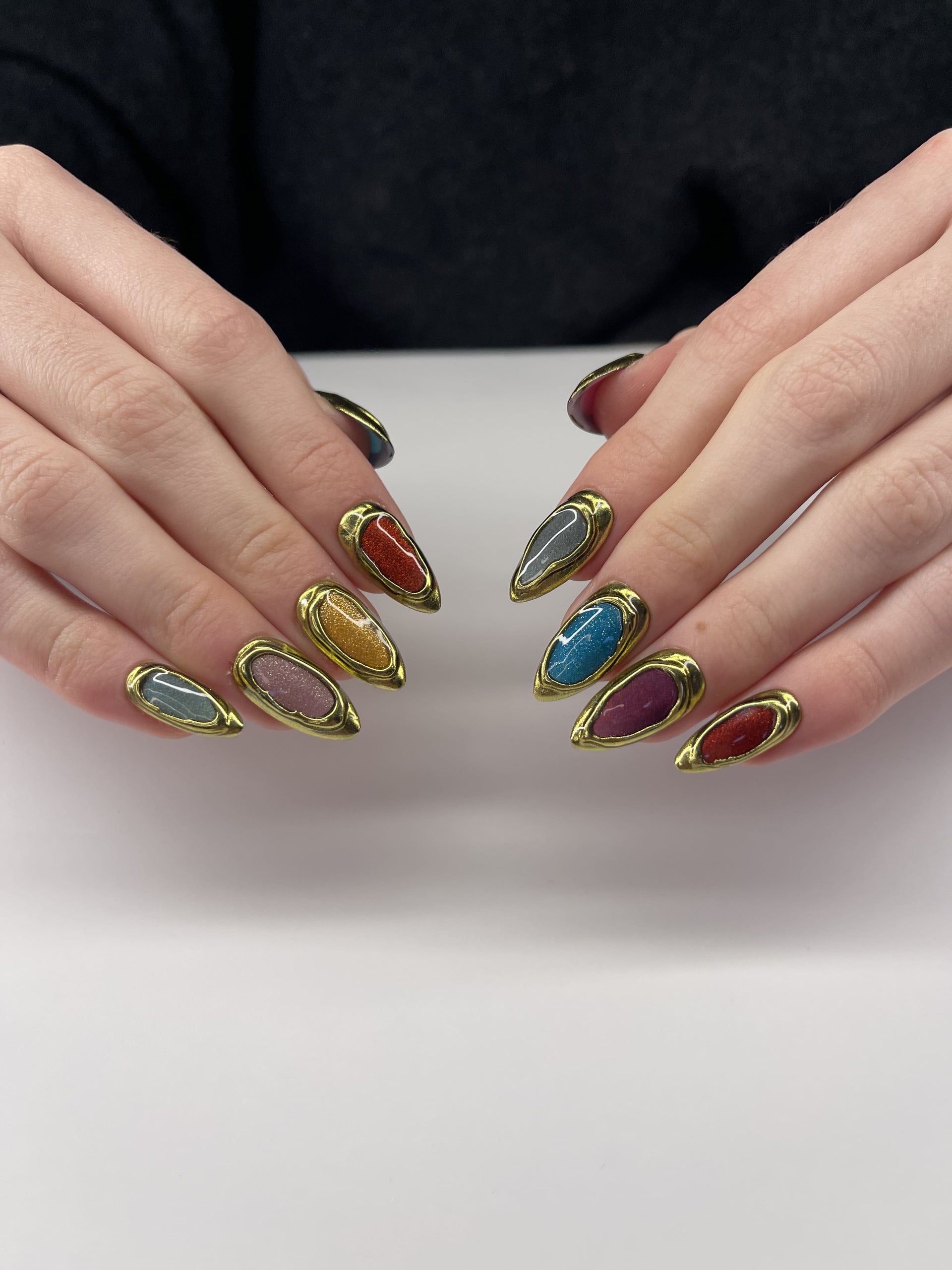 Time to Shine Shaunails