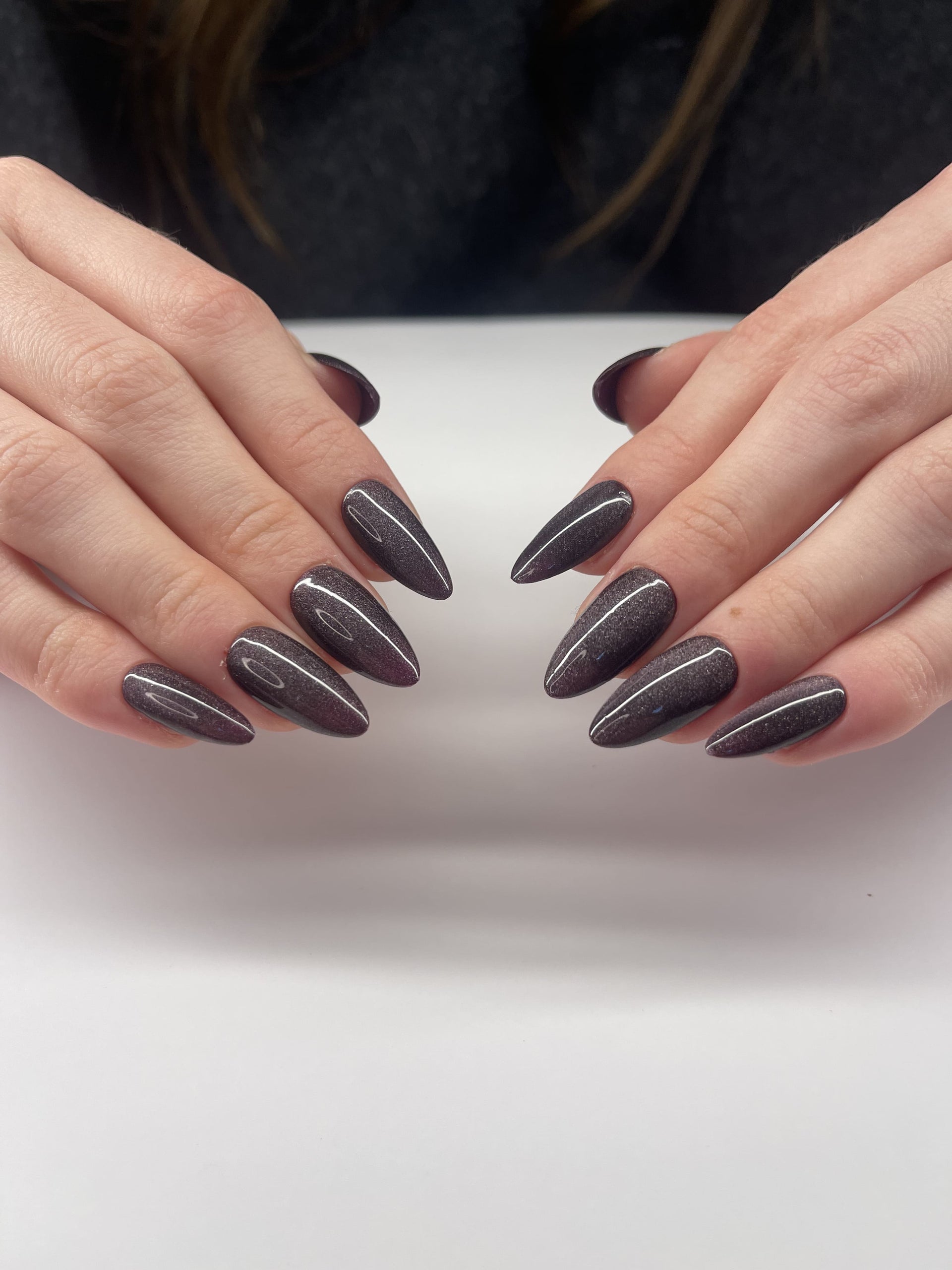 Magnetic Plum Shaunails