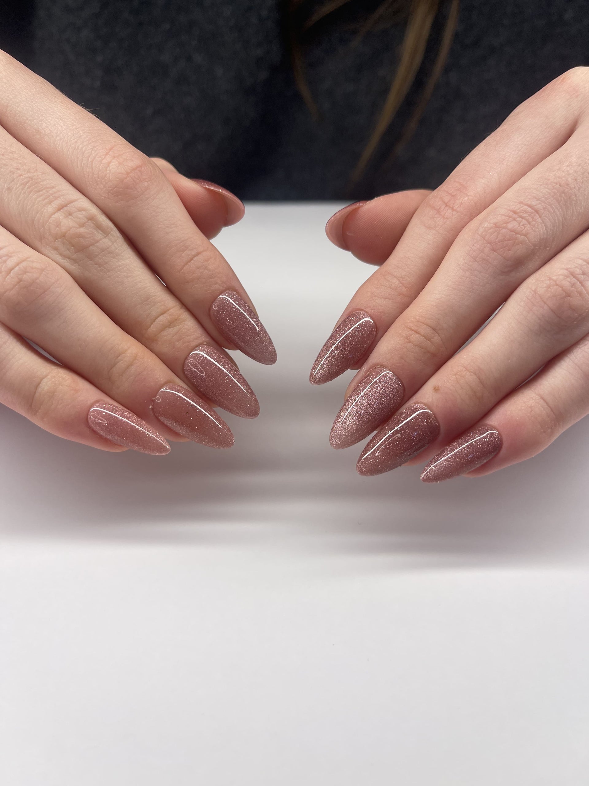 Magnetic Blush Shaunails