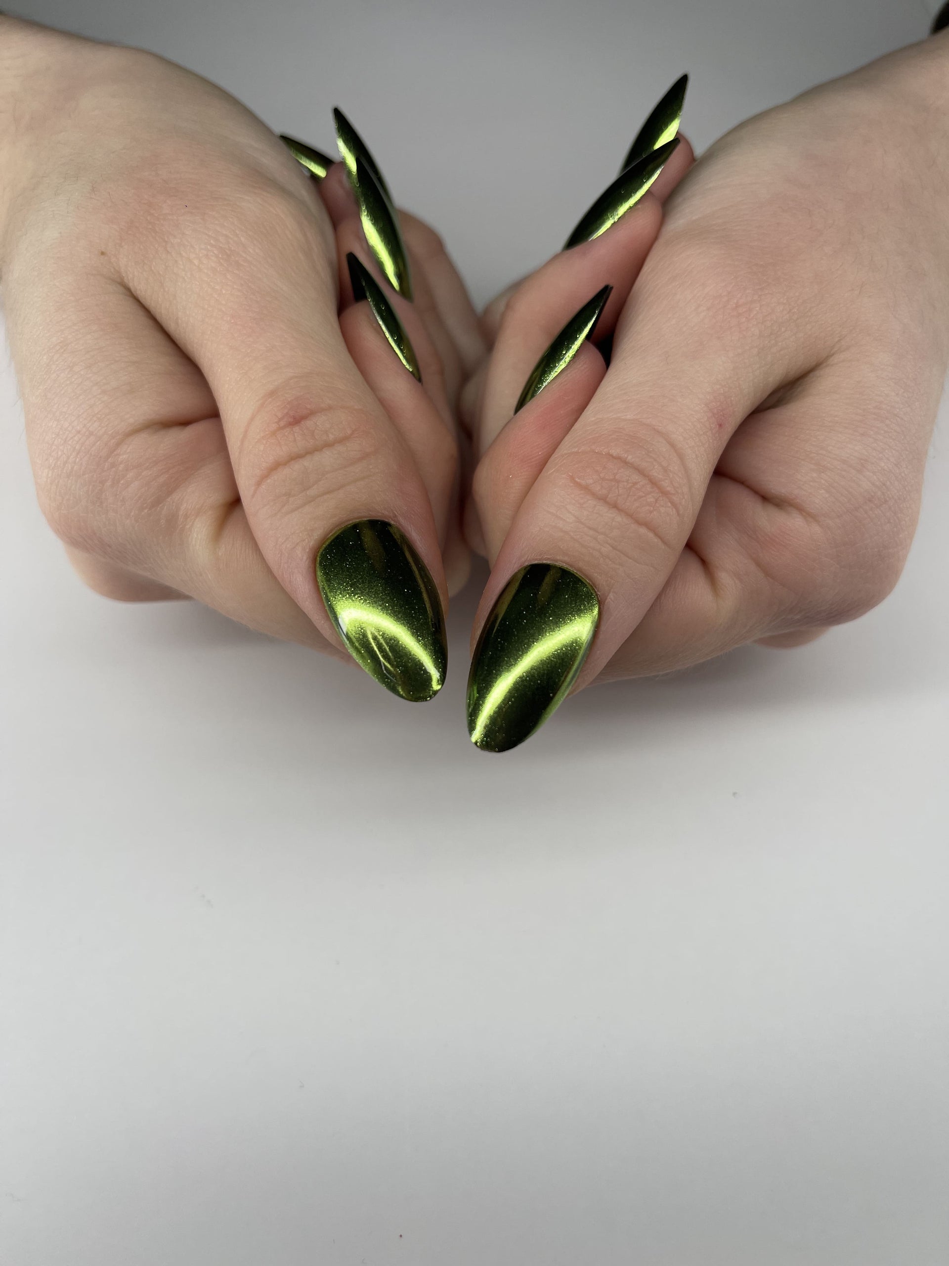 Pop  Chrome Shaunails