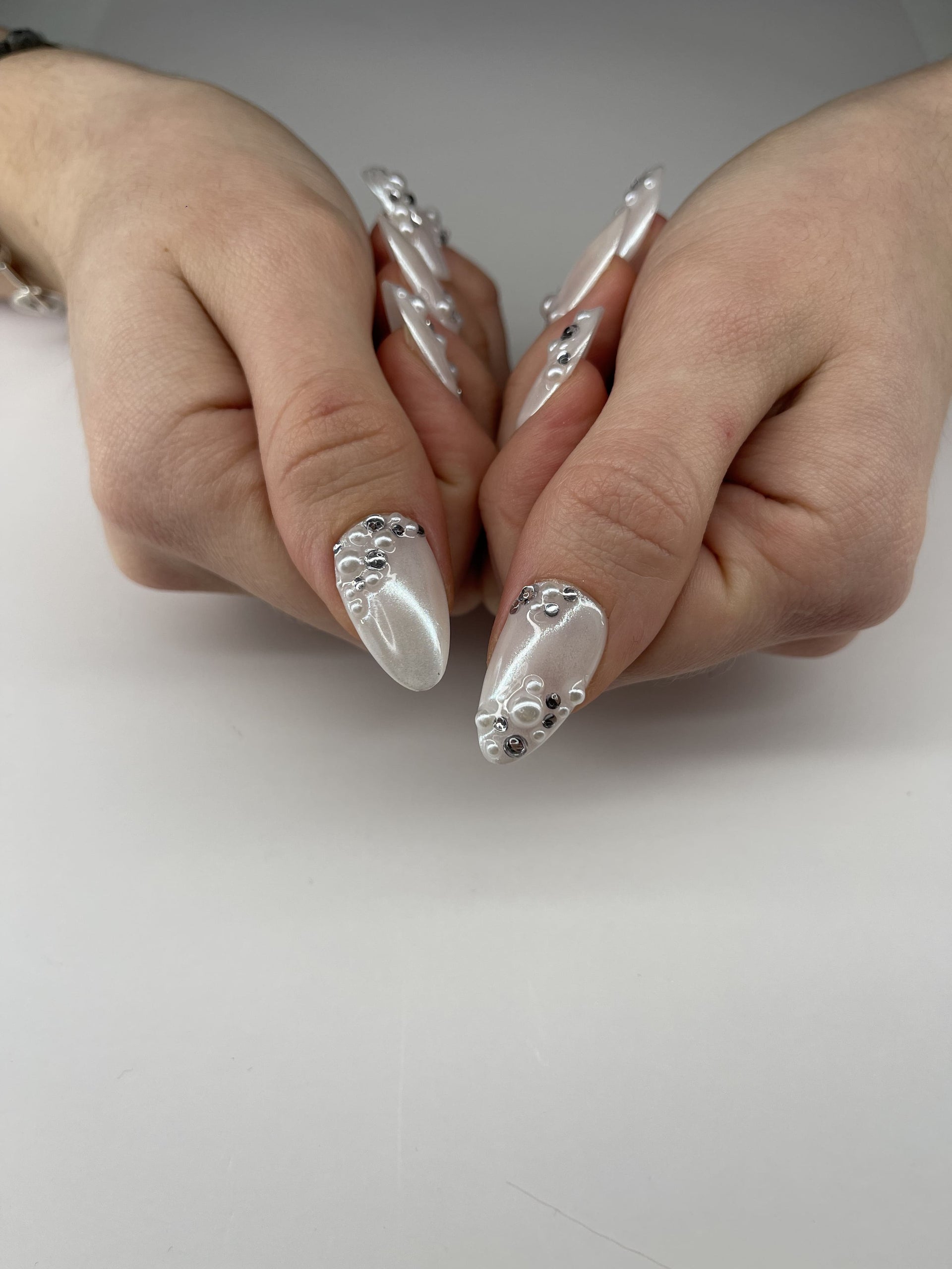 Diamond  Crush Shaunails